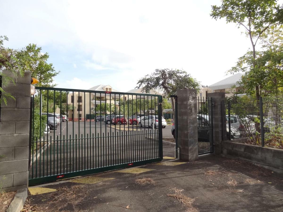 T2 Au Coeur De Ermitage A 300 Metres Du Lagon Saint-Gilles-les-Bains Buitenkant foto